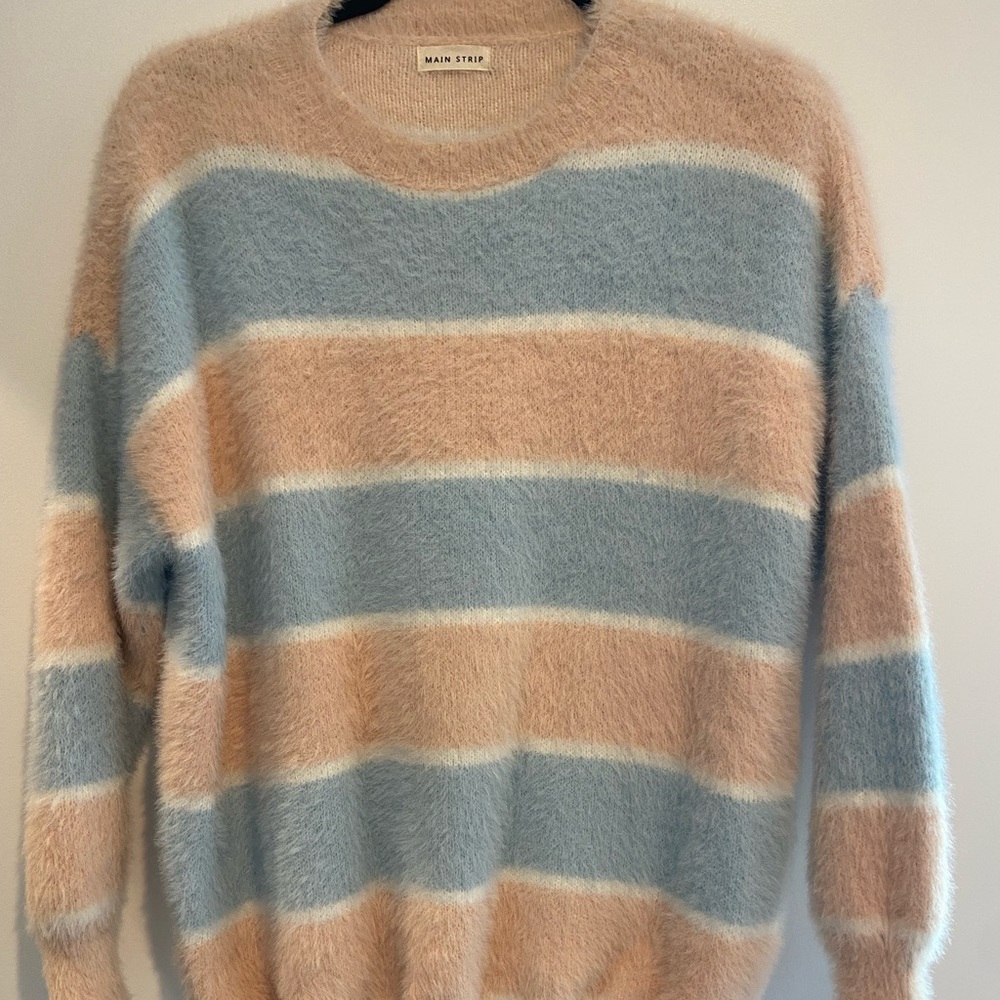 Fuzzy Pink & Blue top from Riff Raff Boutique - Picture 2 of 5